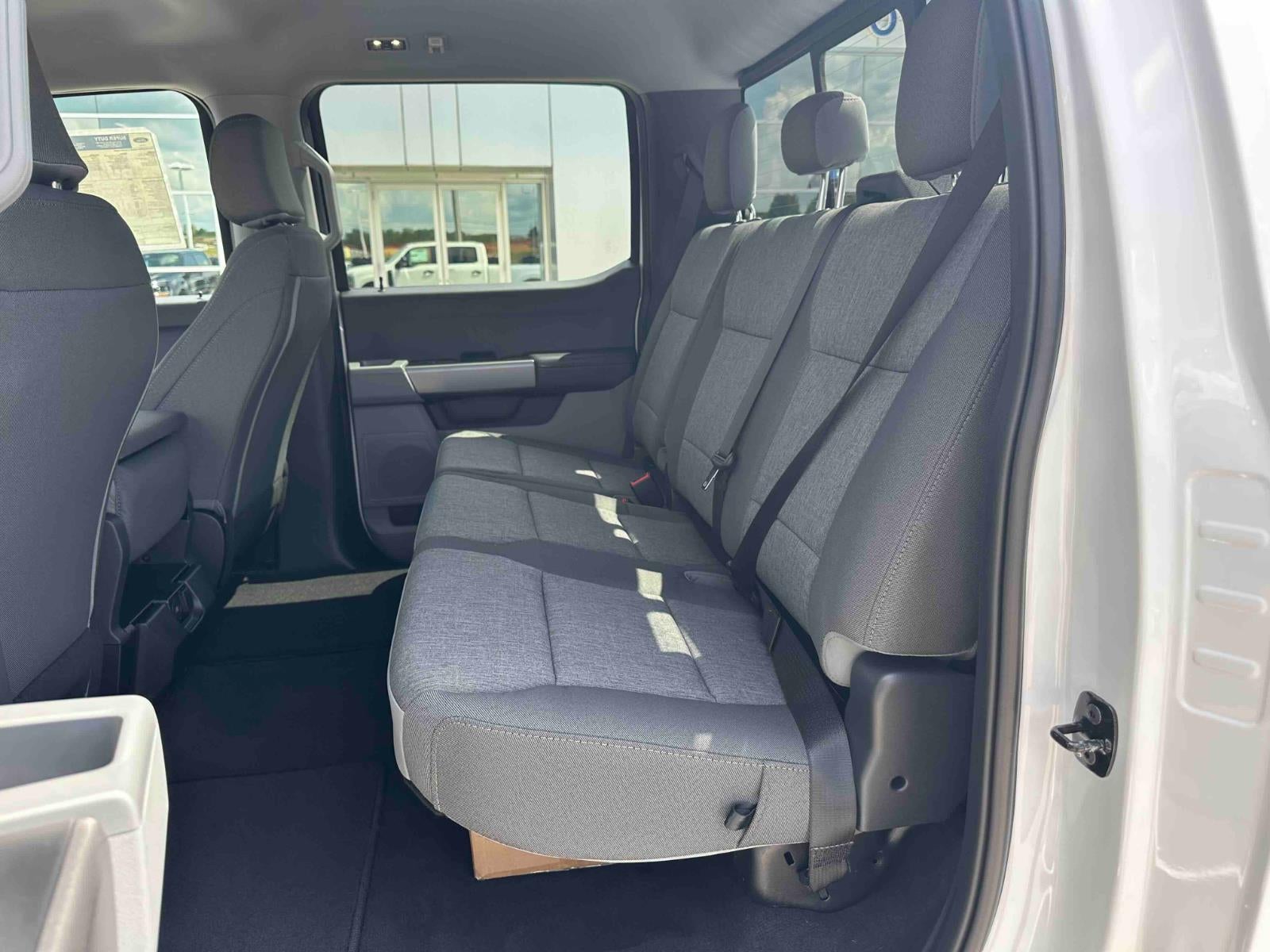 2026 Ford Super Duty F-350 SRW XL