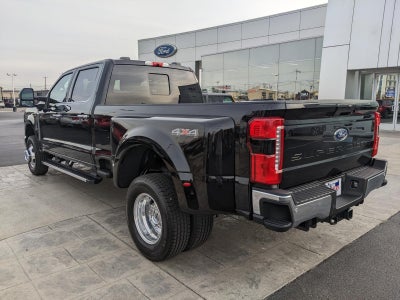 2026 Ford Super Duty F-350 DRW LARIAT