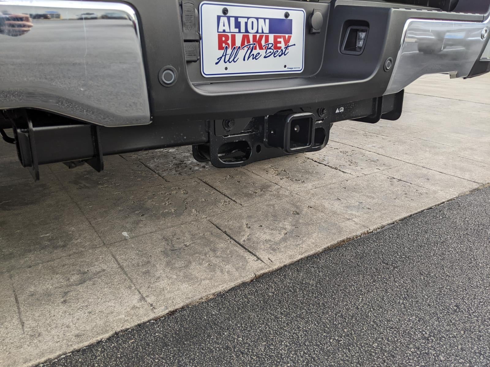 2026 Ford Super Duty F-350 DRW LARIAT