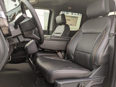 2026 Ford Super Duty F-350 DRW LARIAT