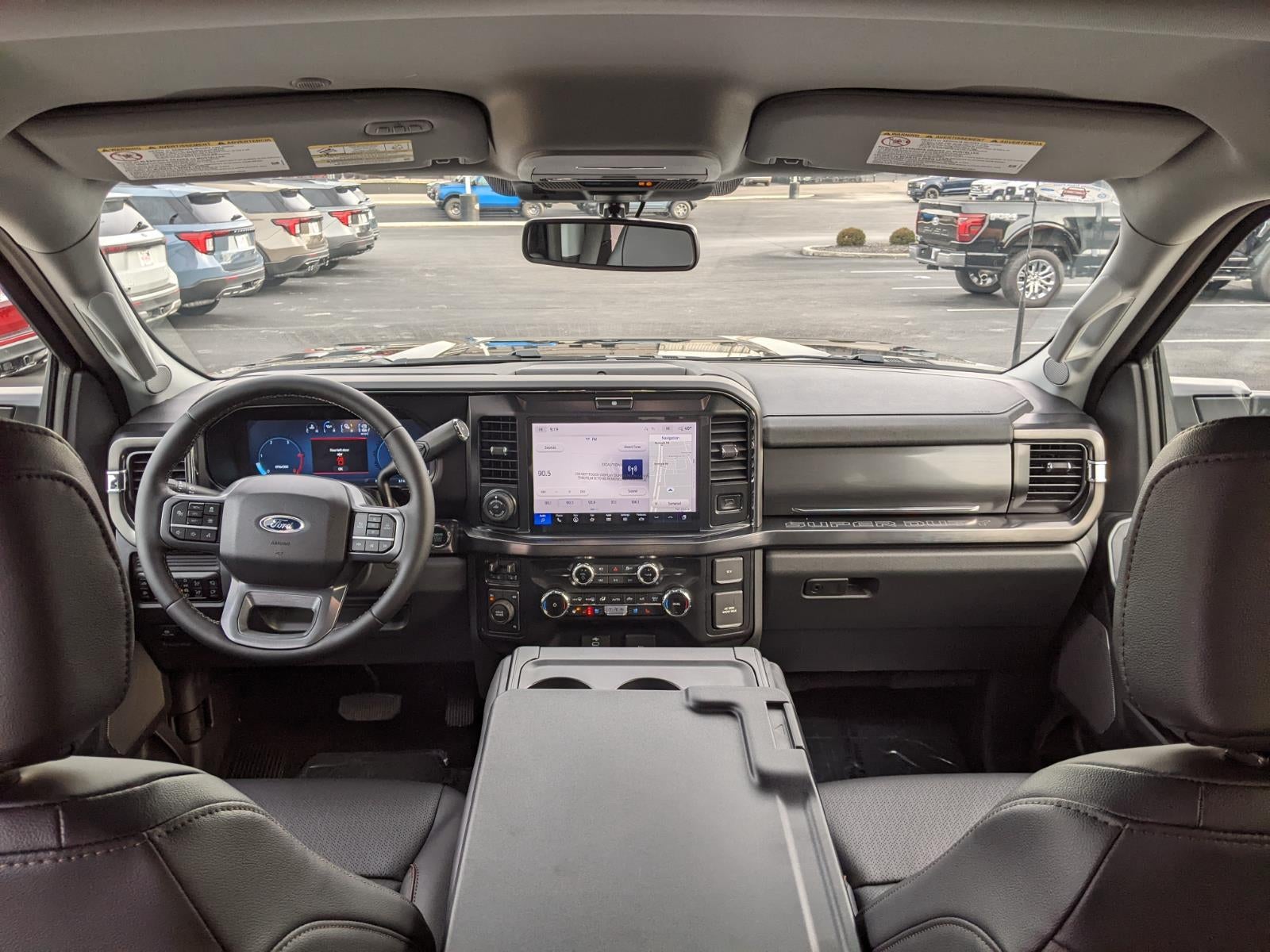 2026 Ford Super Duty F-350 DRW LARIAT