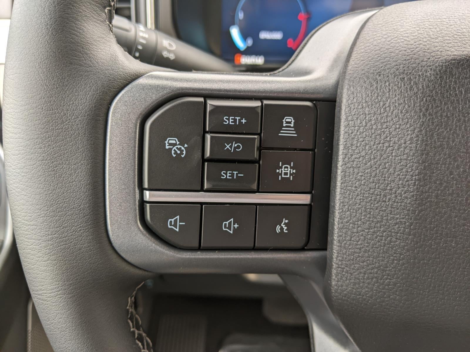 2026 Ford Super Duty F-350 DRW LARIAT