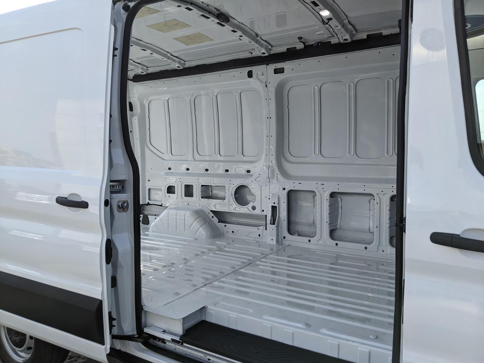 2026 Ford Transit Cargo Van T-250 148 MED RF 9150 GV