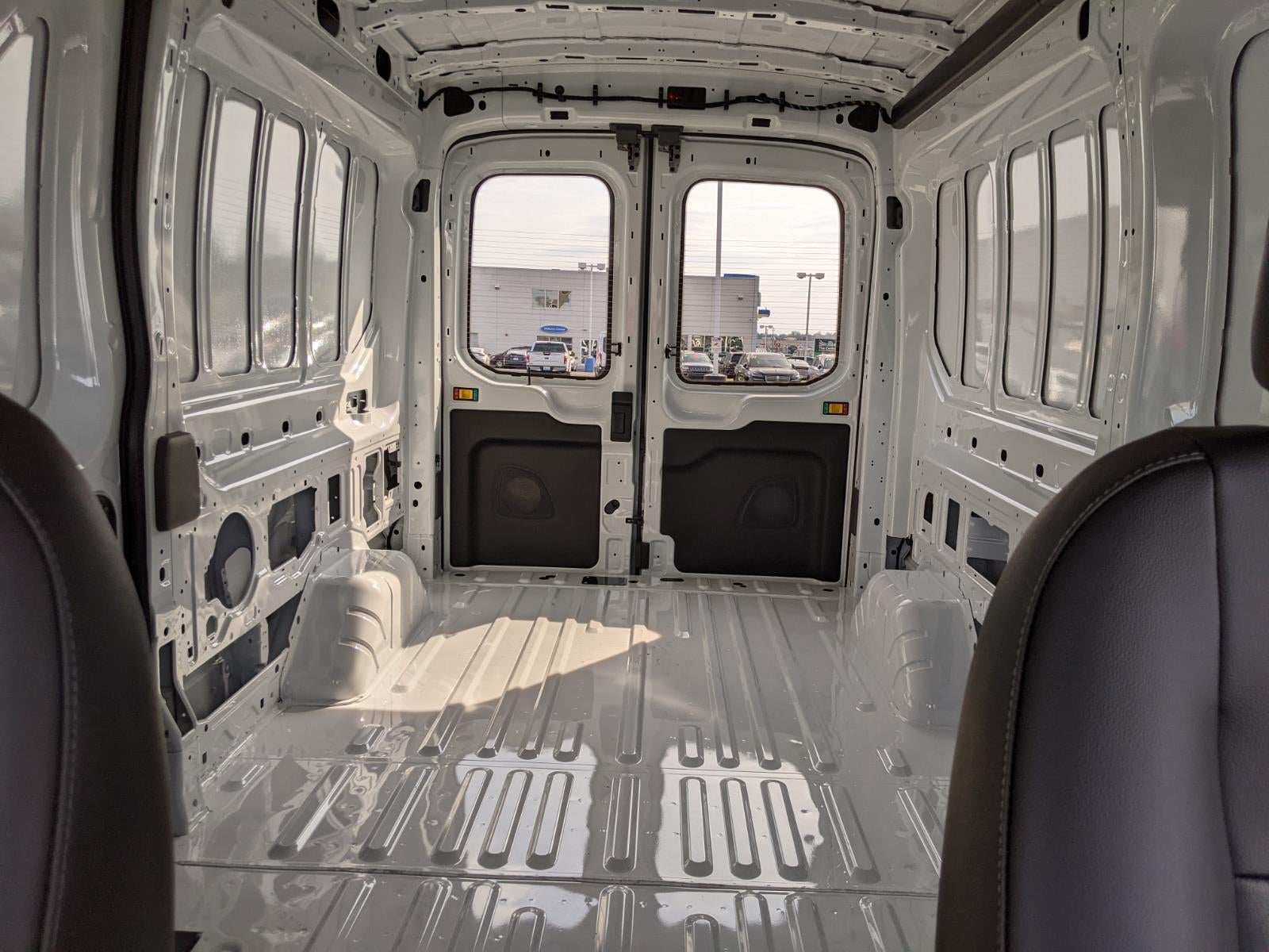 2026 Ford Transit Cargo Van T-250 148 MED RF 9150 GV