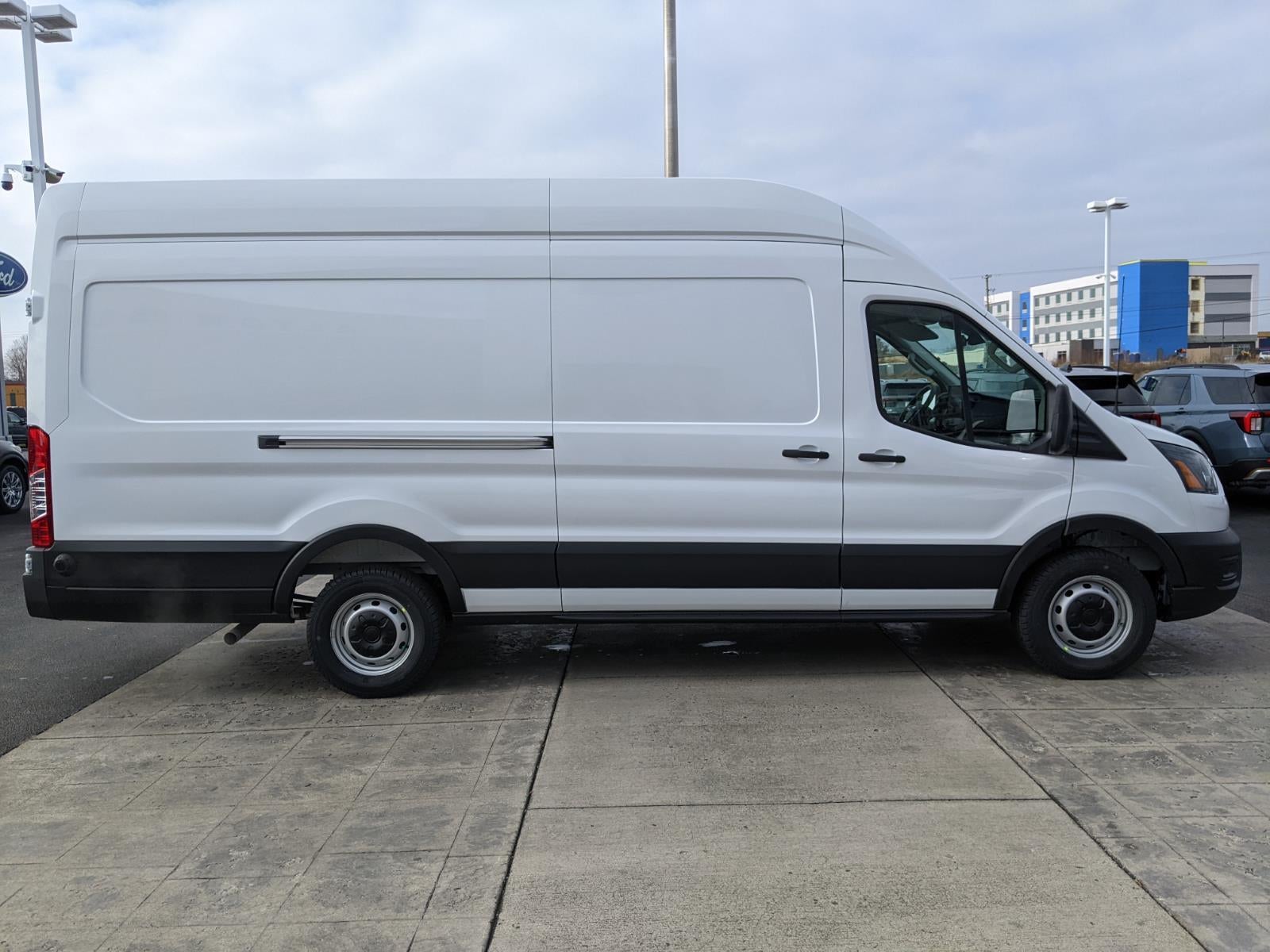 2026 Ford Transit Cargo Van T-350 148 EL HI RF 9500