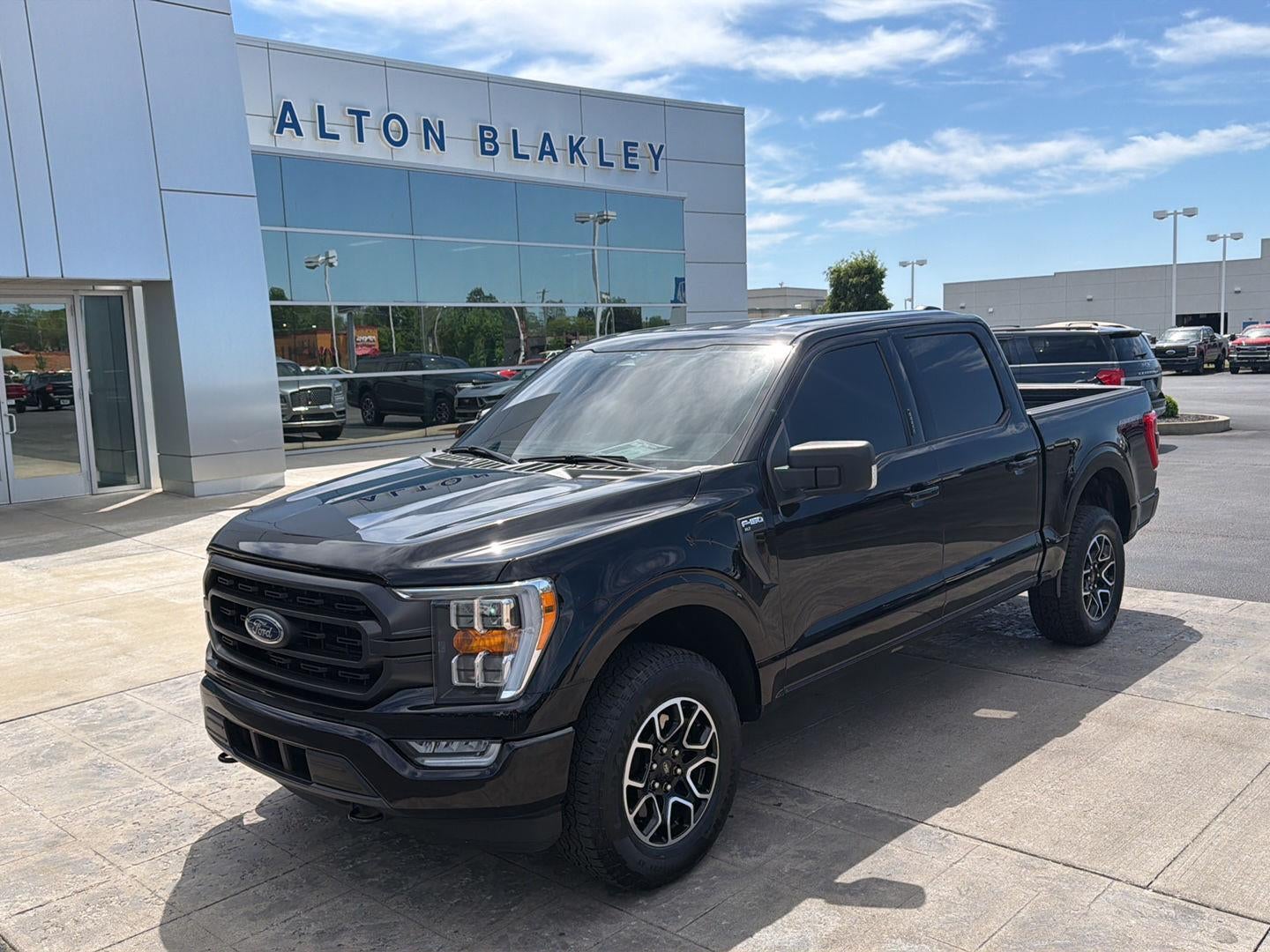 2023 Ford F-150 XLT