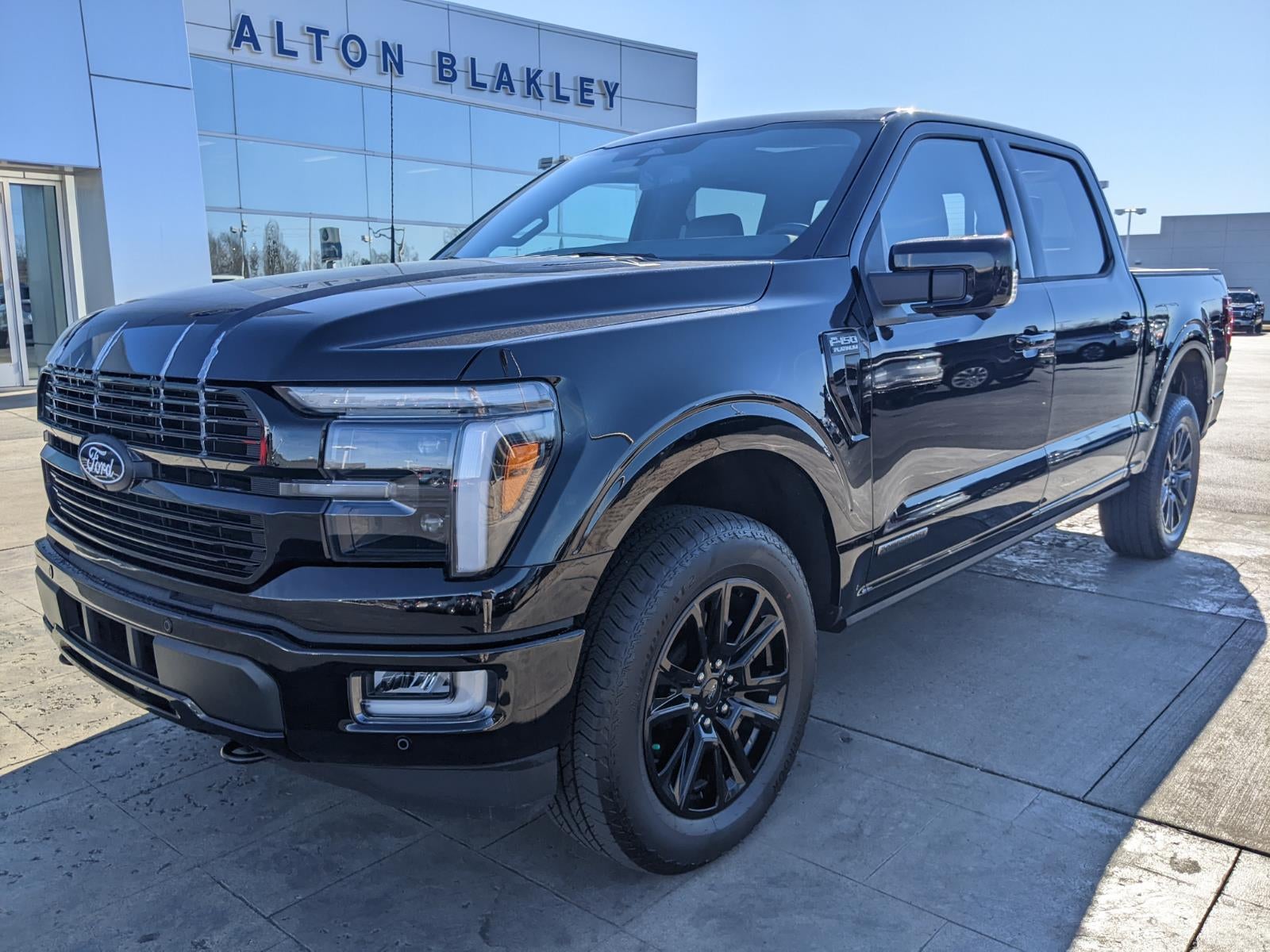 2025 Ford F-150 Platinum