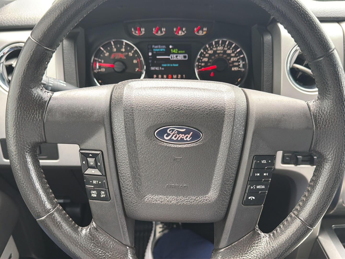 2014 Ford F-150 4WD SUPERCAB 145 XLT