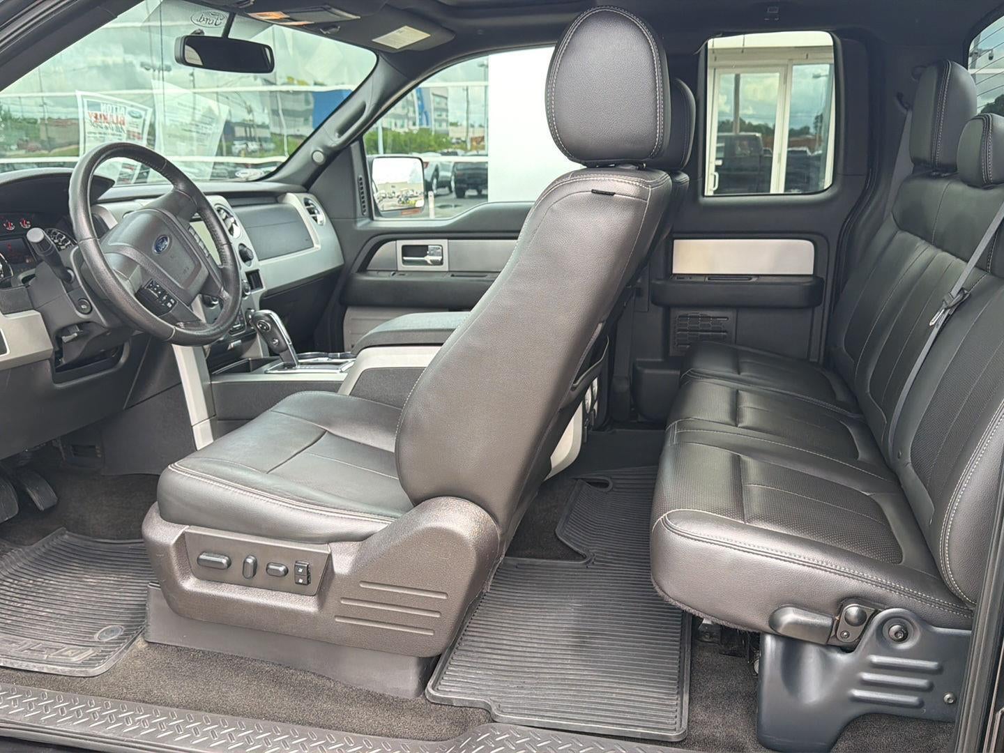 2014 Ford F-150 4WD SUPERCAB 145 XLT