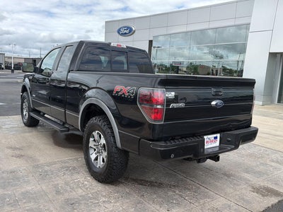 2014 Ford F-150 4WD SUPERCAB 145 XLT
