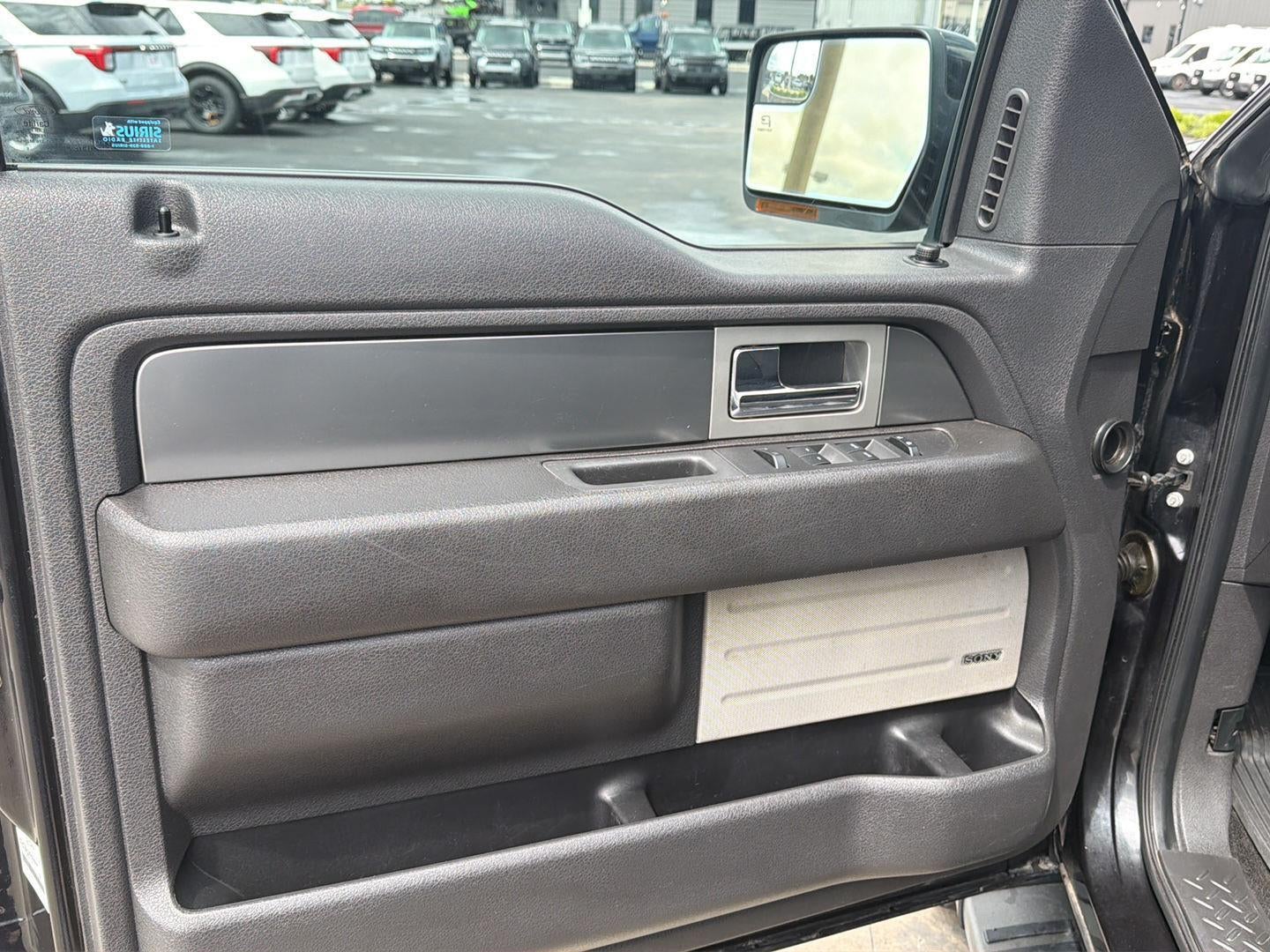 2014 Ford F-150 4WD SUPERCAB 145 XLT