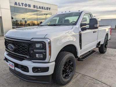 2026 Ford Super Duty F-350 SRW XL