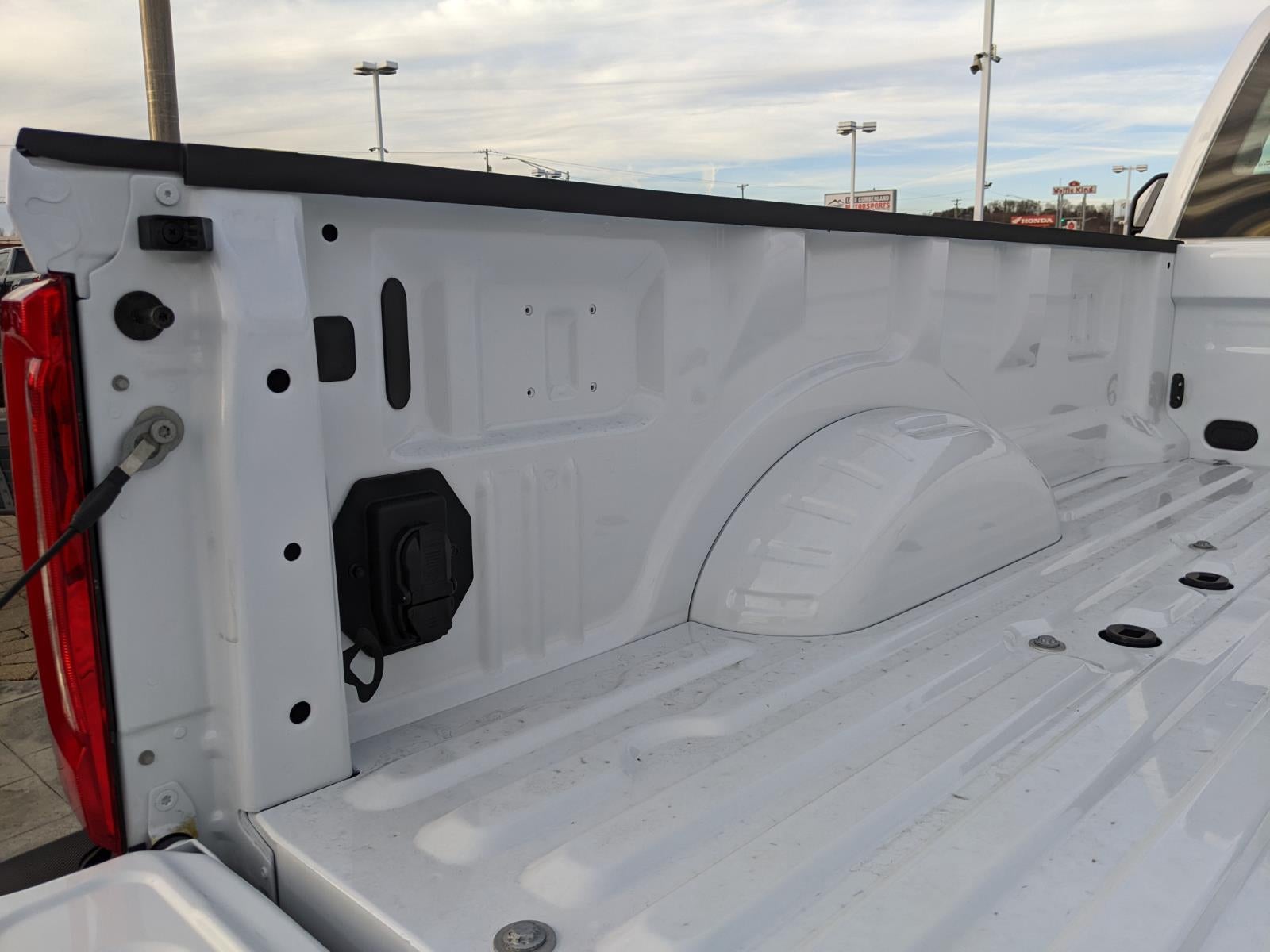 2026 Ford Super Duty F-350 SRW XL