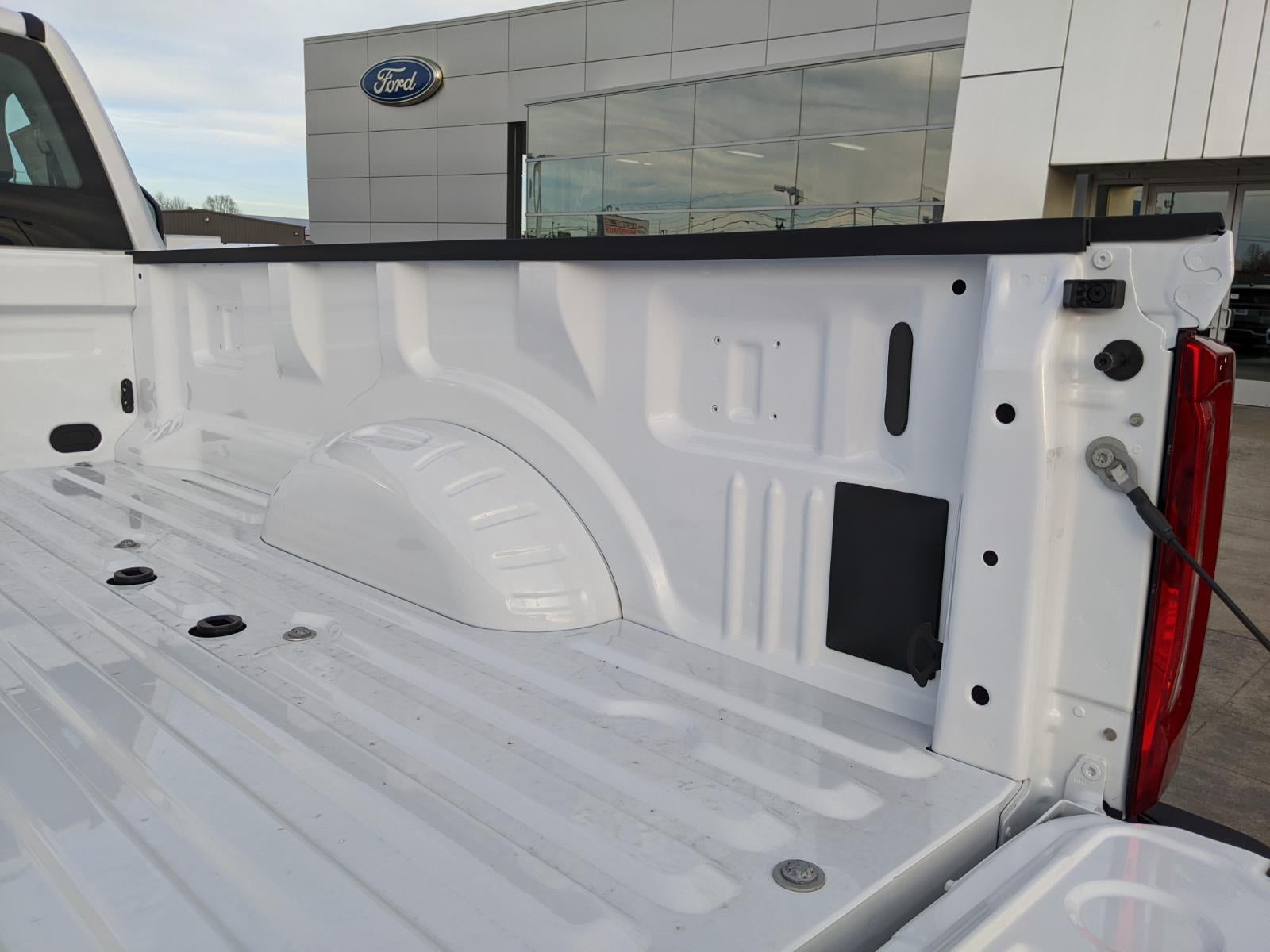 2026 Ford Super Duty F-350 SRW XL