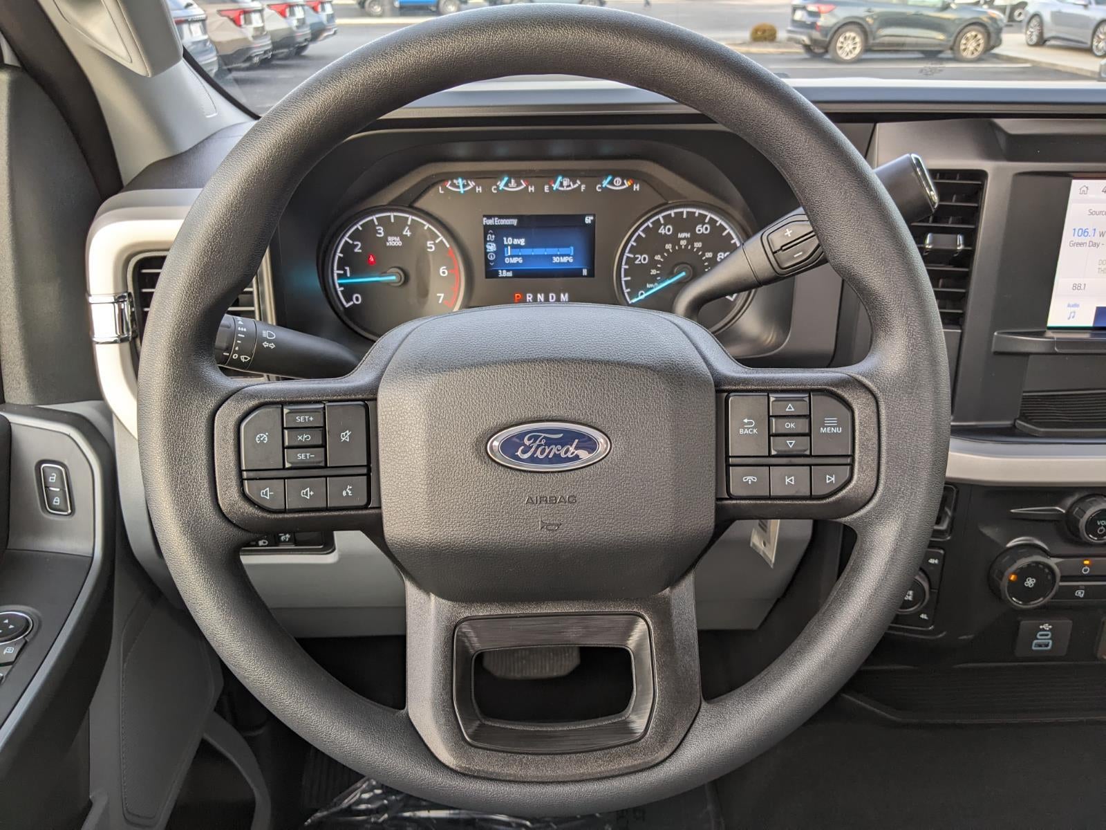 2026 Ford Super Duty F-350 SRW XL