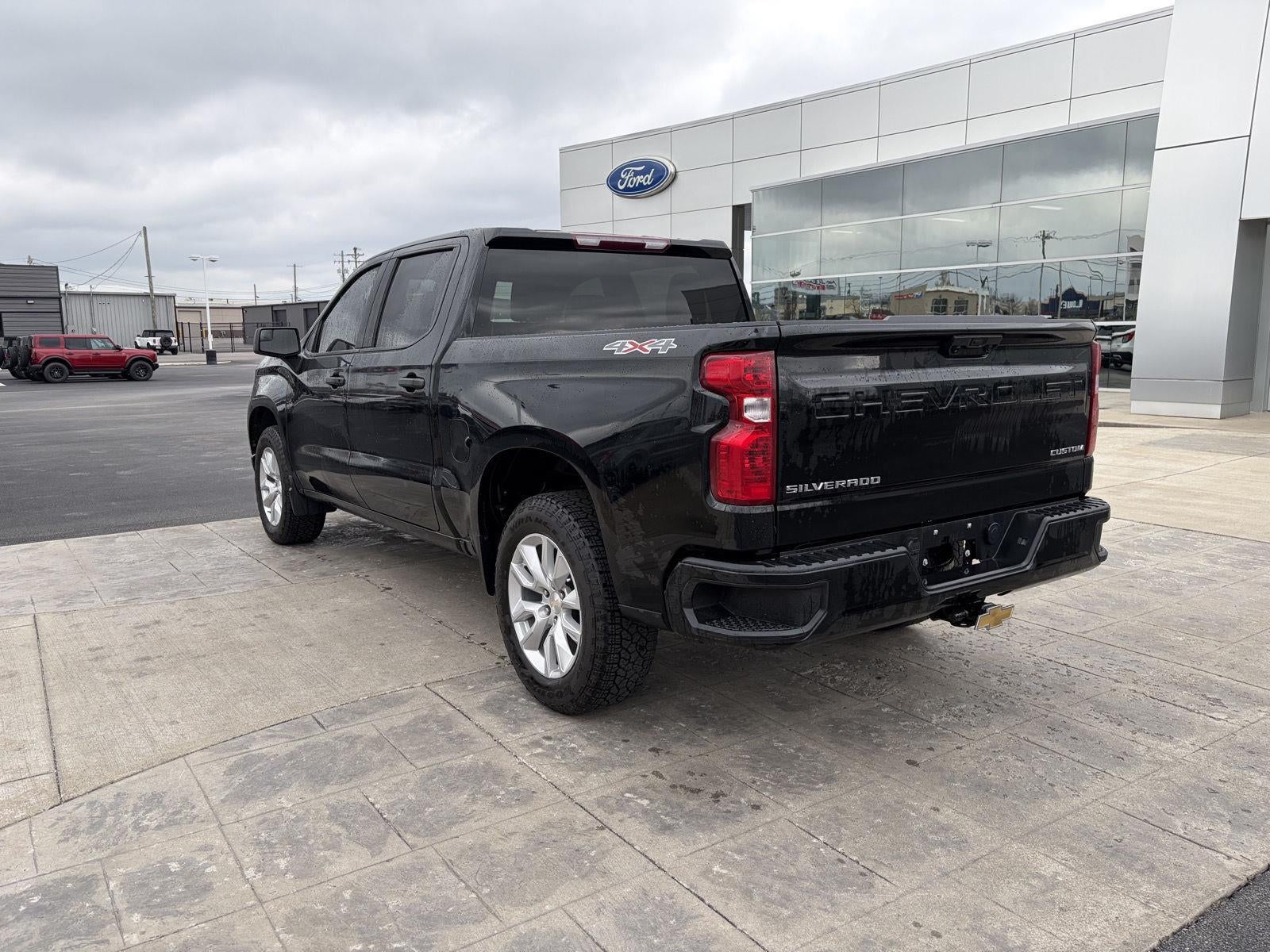 2022 Chevrolet Silverado 1500 Custom