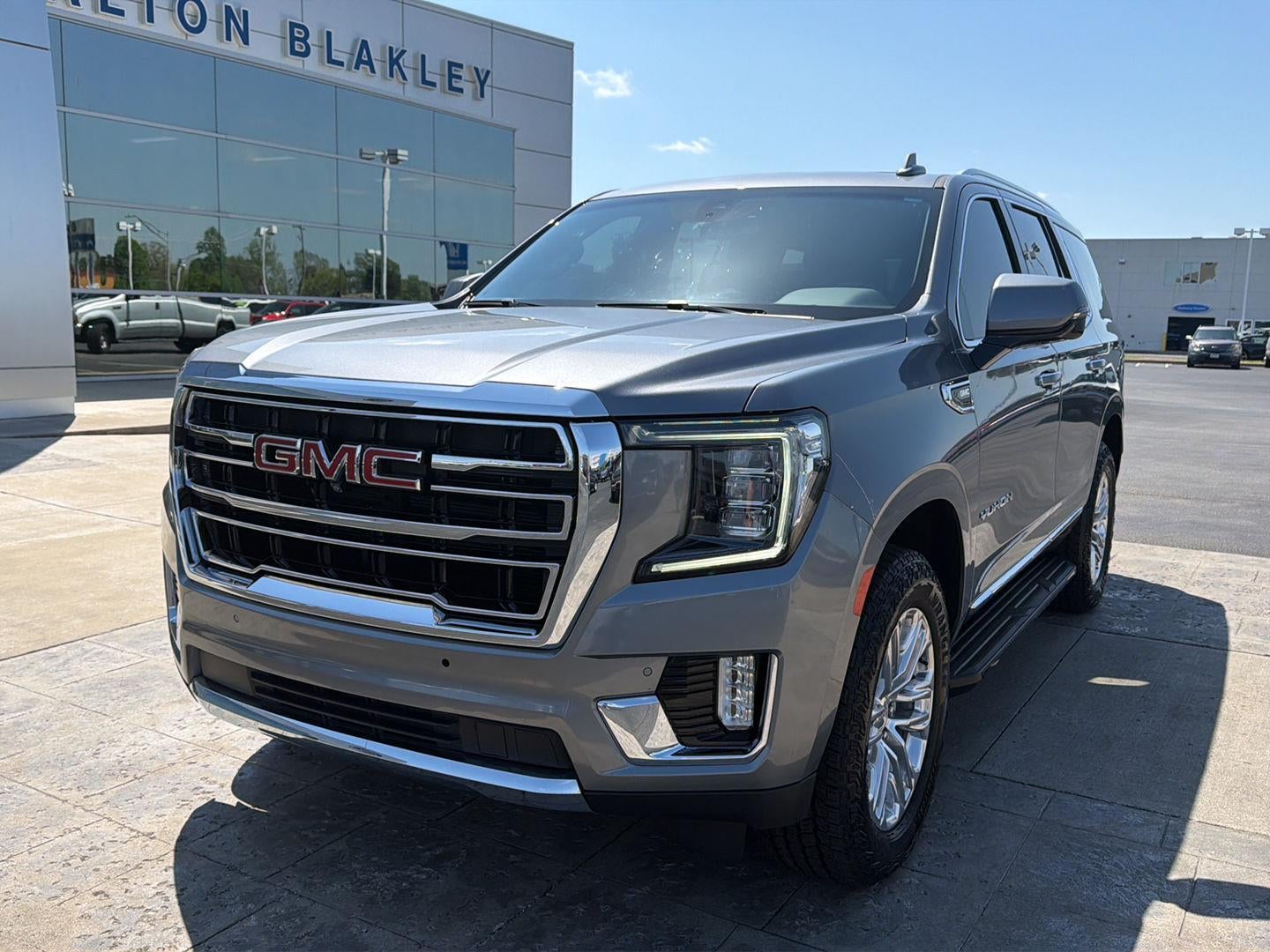 2022 GMC Yukon SLT