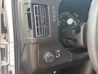 2021 GMC Savana Cargo Van RWD 2500 135