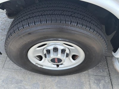 2021 GMC Savana Cargo Van RWD 2500 135