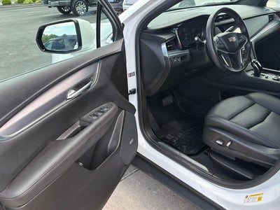 2023 Cadillac XT5 FWD Luxury