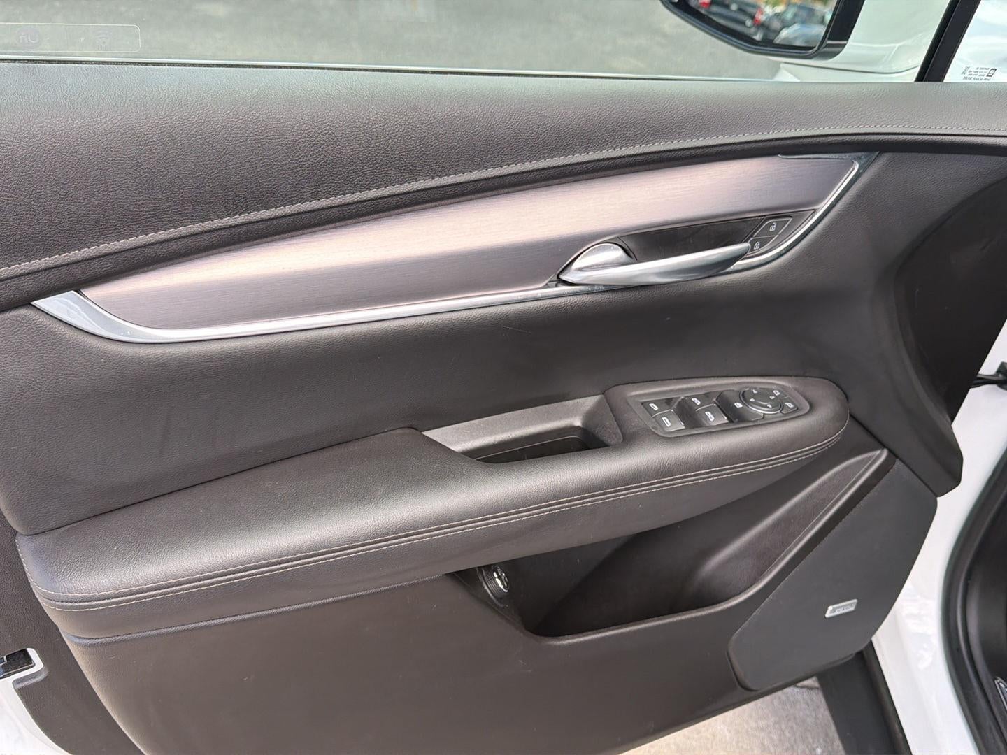 2023 Cadillac XT5 FWD Luxury