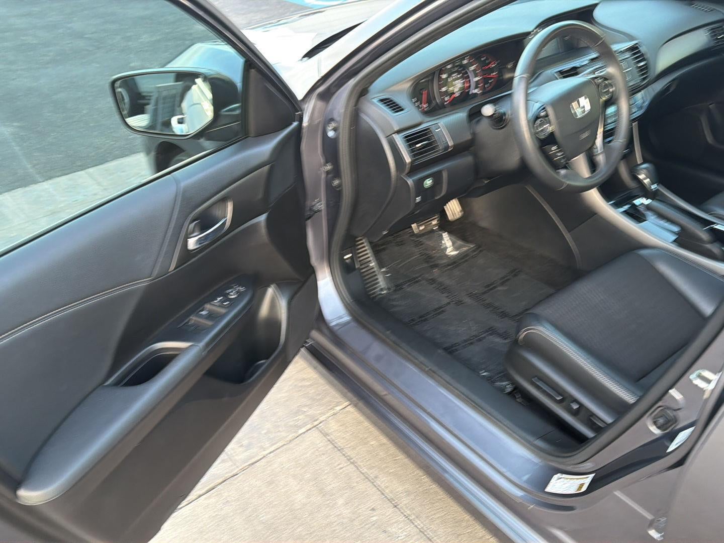 2017 Honda Accord Sedan Sport