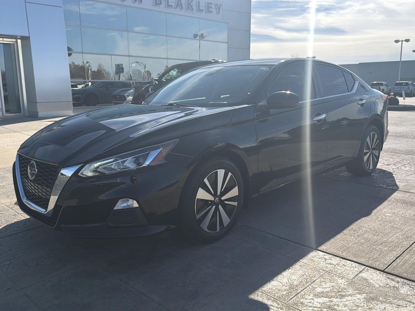 2022 Nissan Altima 2.5 SV