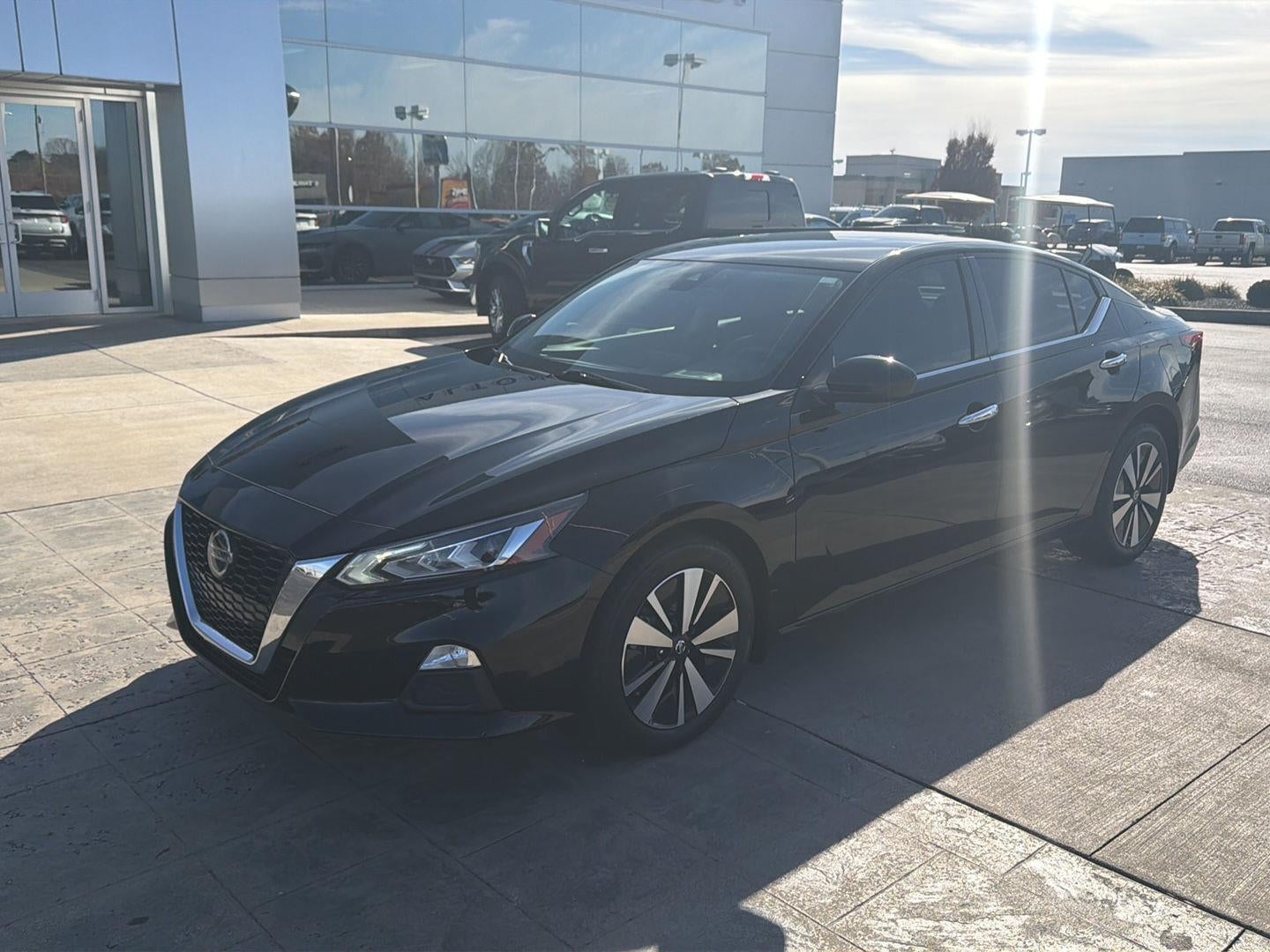 2022 Nissan Altima 2.5 SV