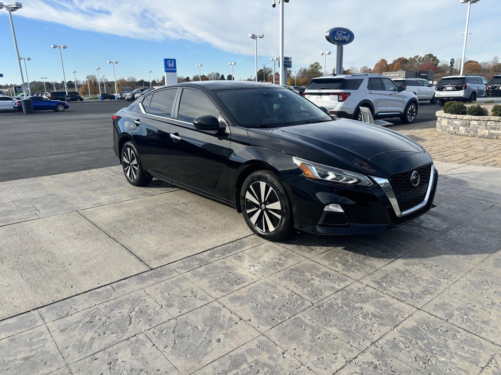 2022 Nissan Altima 2.5 SV