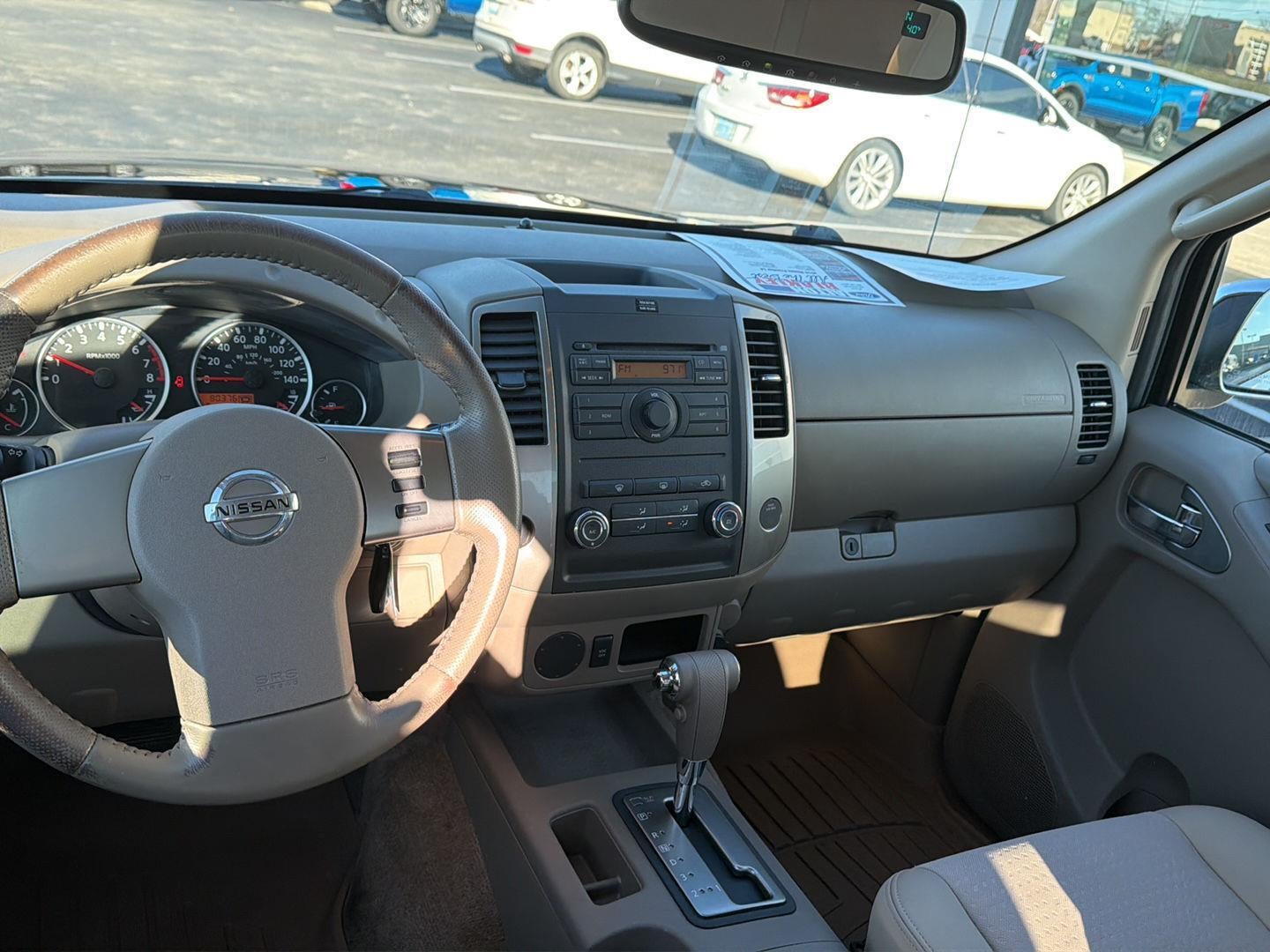 2010 Nissan Frontier LE