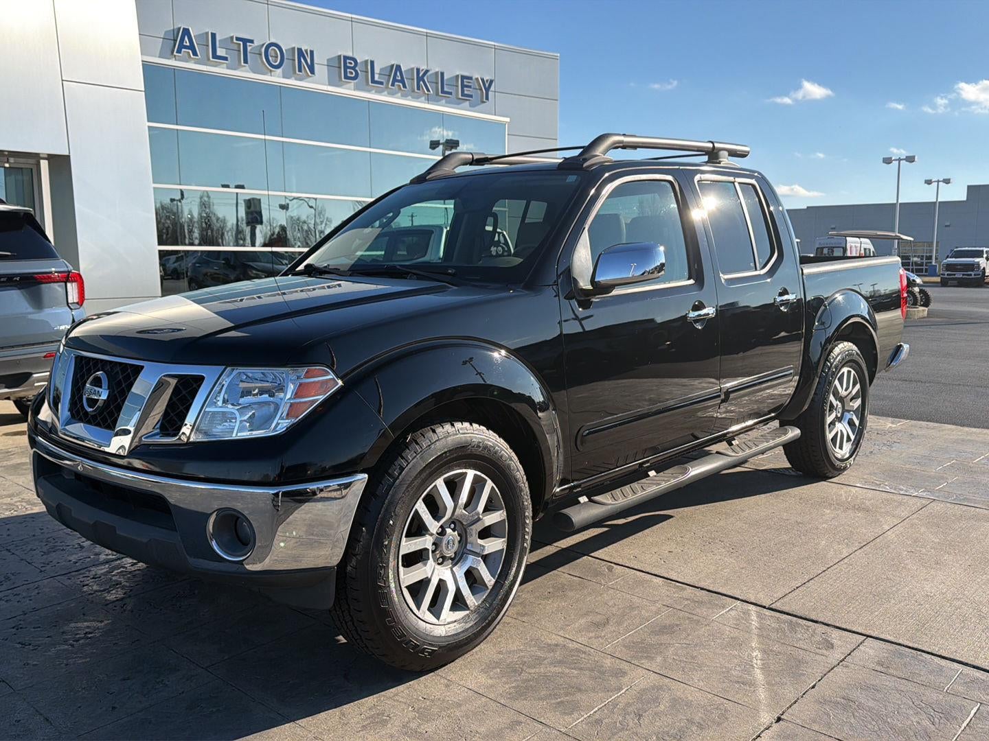 2010 Nissan Frontier LE