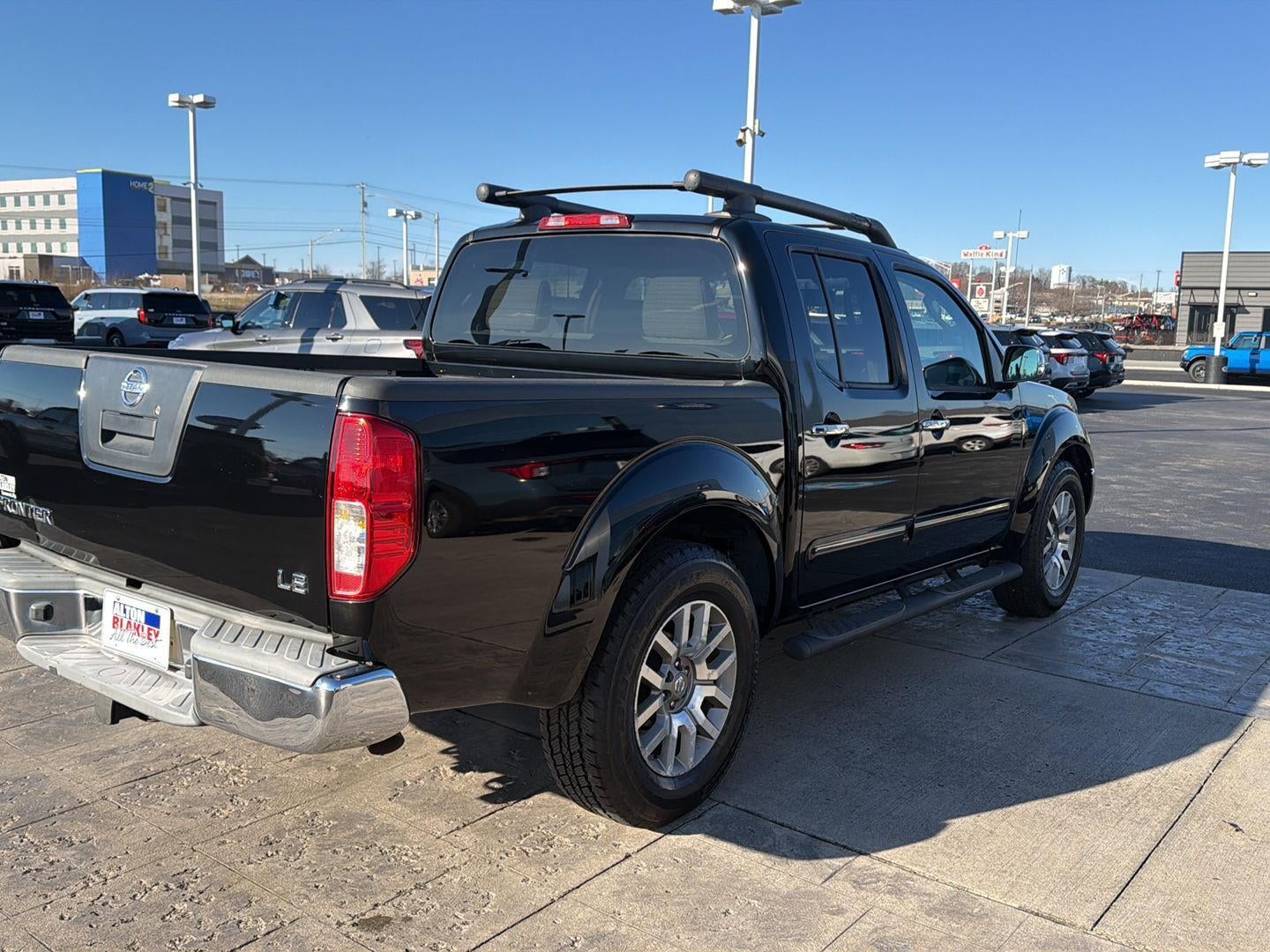 2010 Nissan Frontier LE