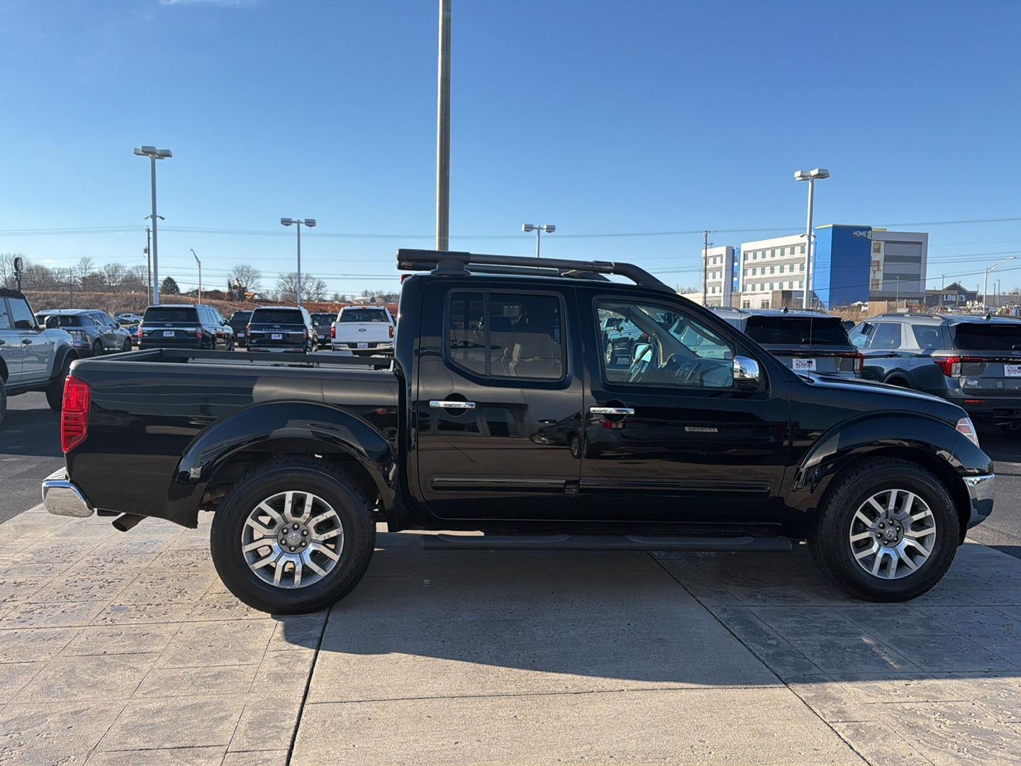2010 Nissan Frontier LE