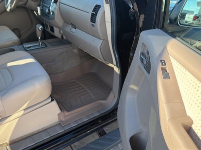 2010 Nissan Frontier LE