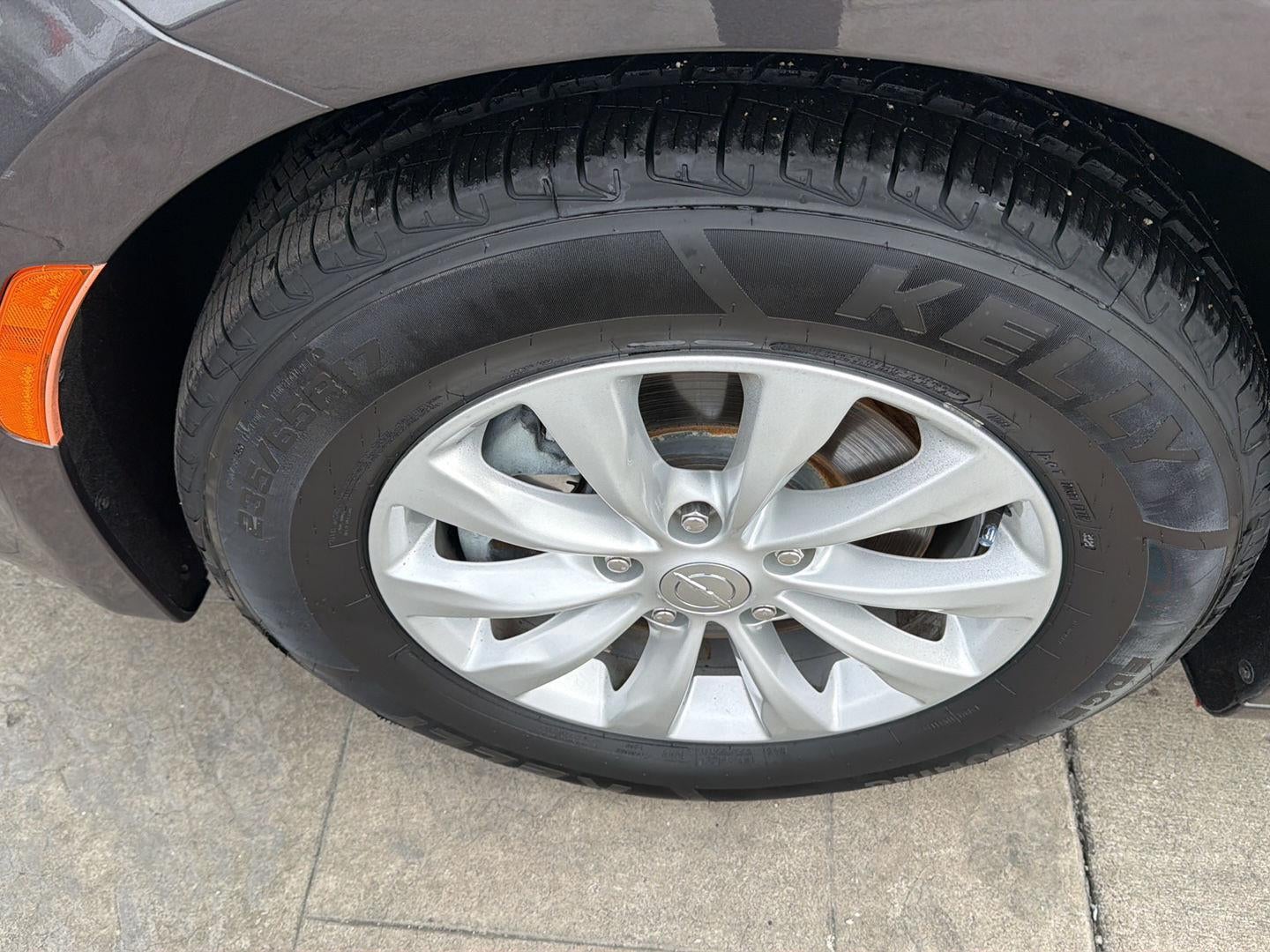 2017 Chrysler Pacifica Touring-L