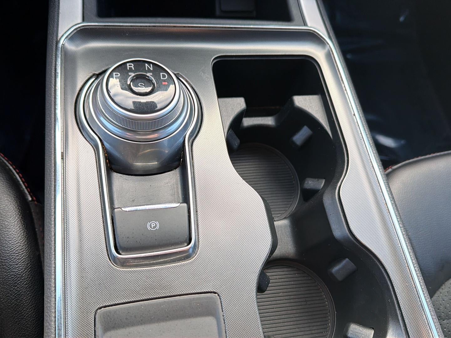 2024 Ford Edge ST-Line