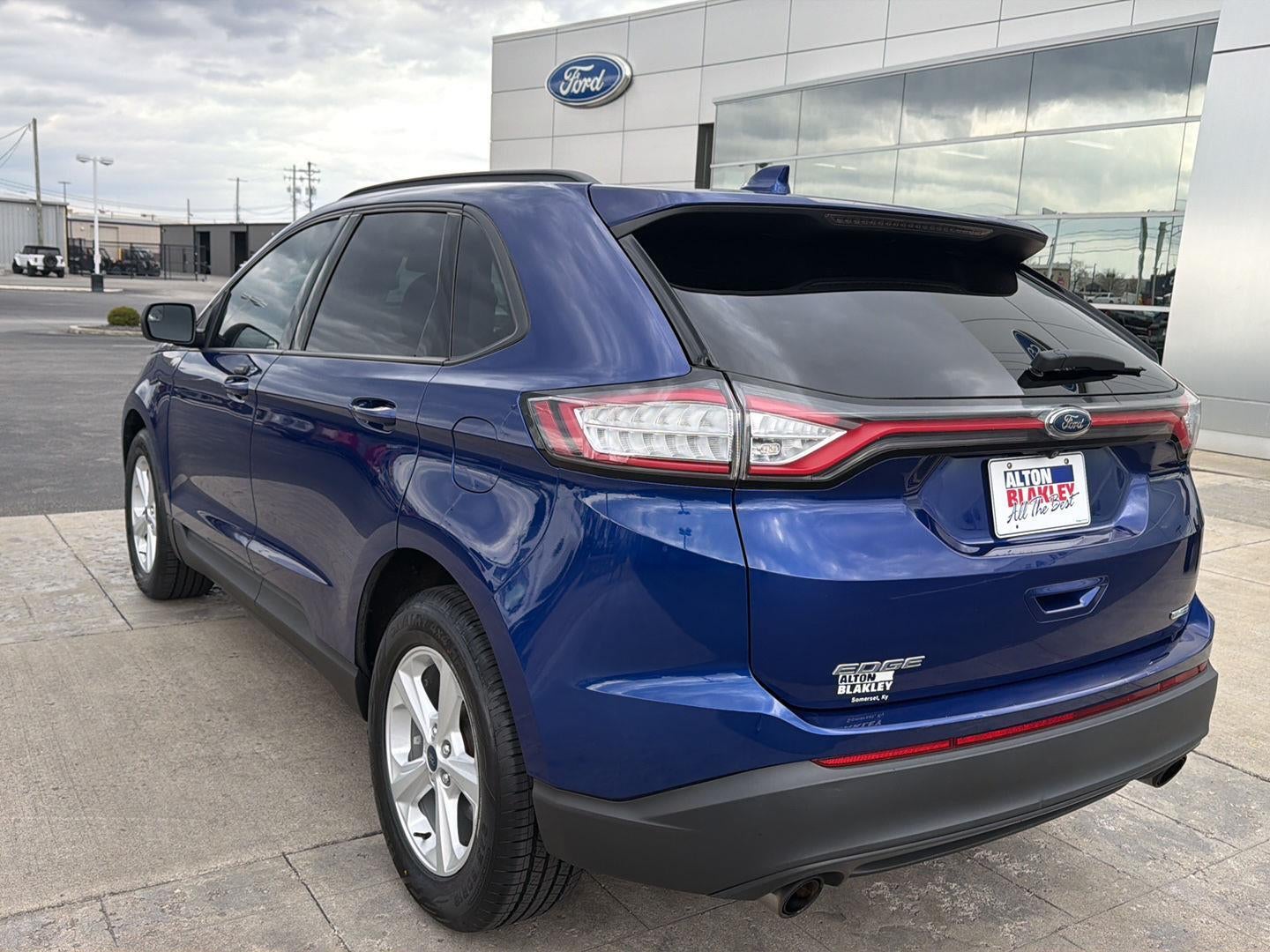 2015 Ford Edge SE