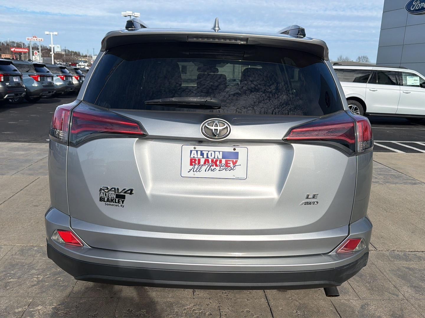 2017 Toyota RAV4 LE