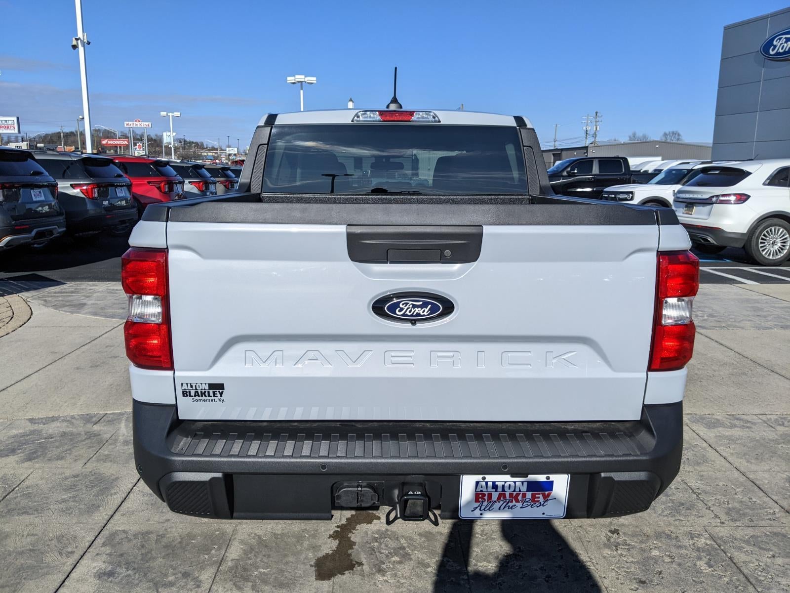 2025 Ford Maverick XL