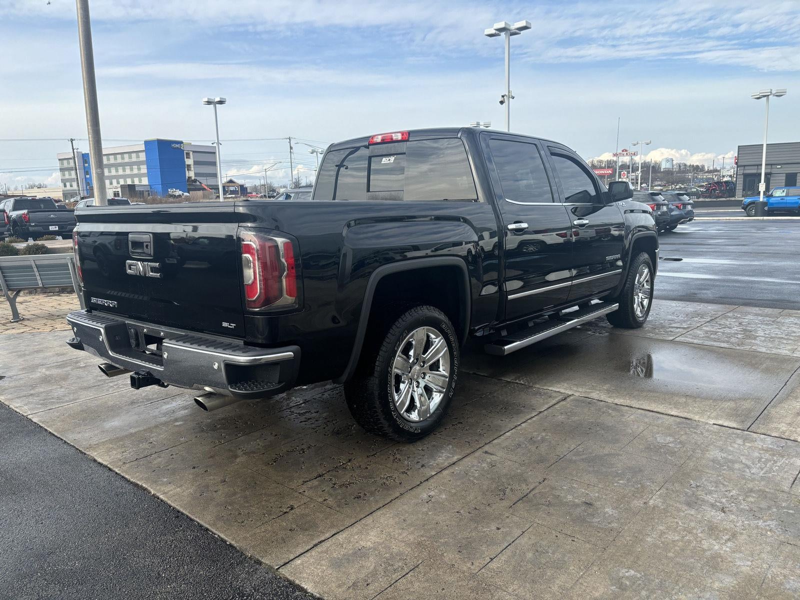 2018 GMC Sierra 1500 SLT