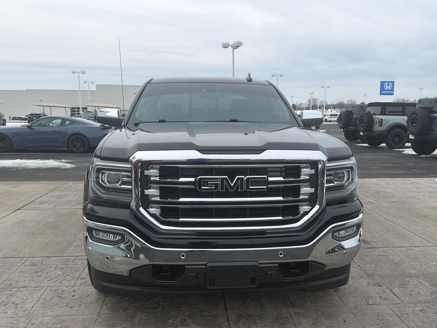 2018 GMC Sierra 1500 SLT