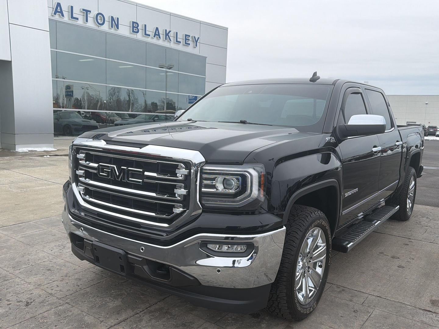 2018 GMC Sierra 1500 SLT