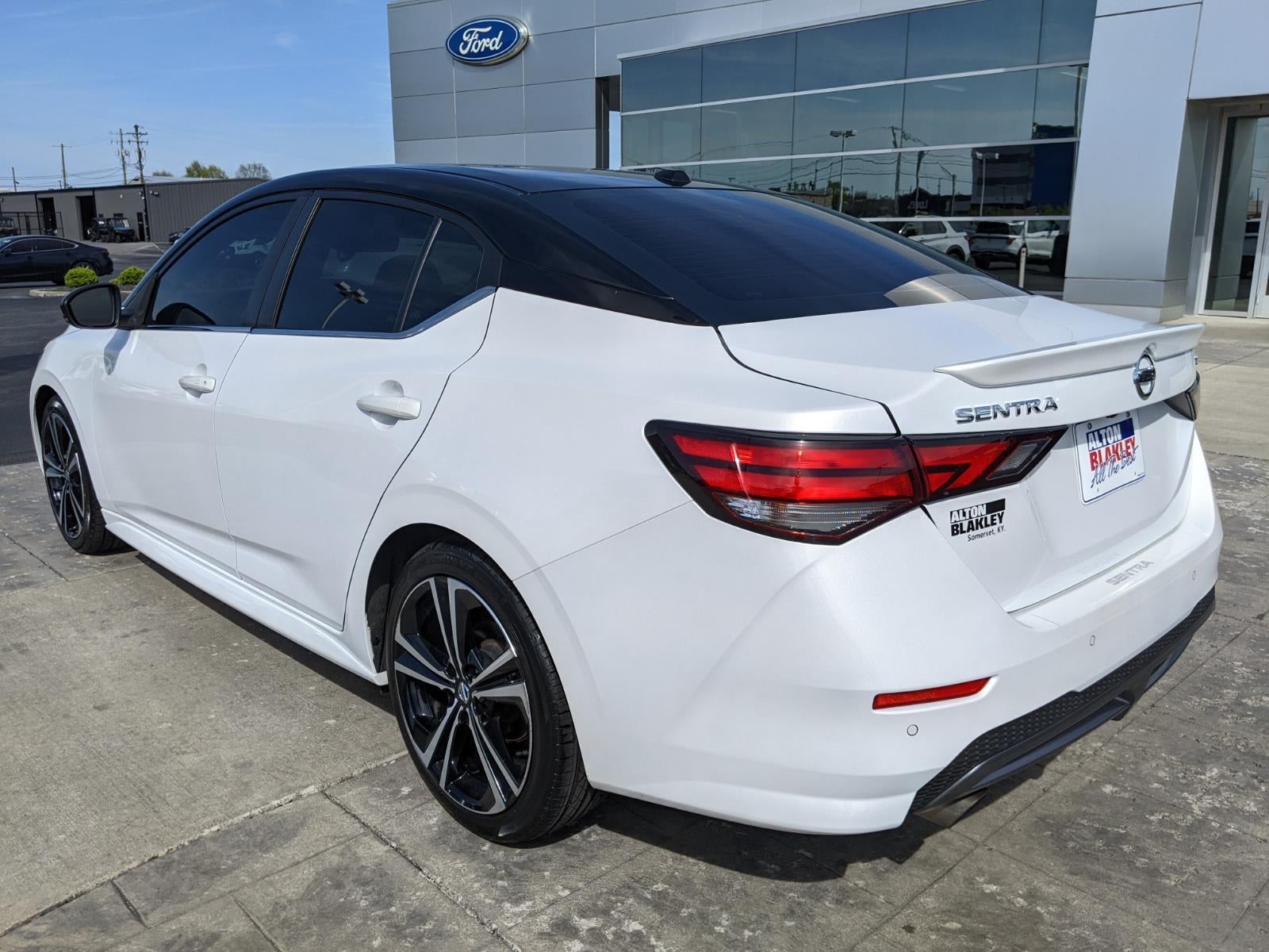 2023 Nissan Sentra SR