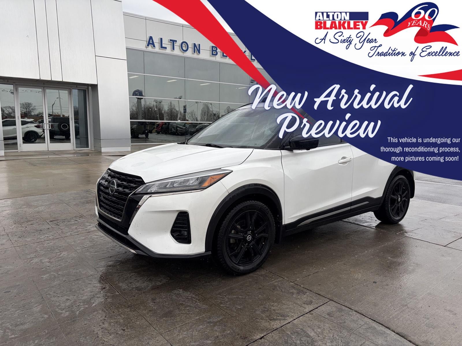 2021 Nissan Kicks SR