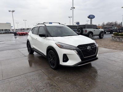 2021 Nissan Kicks SR