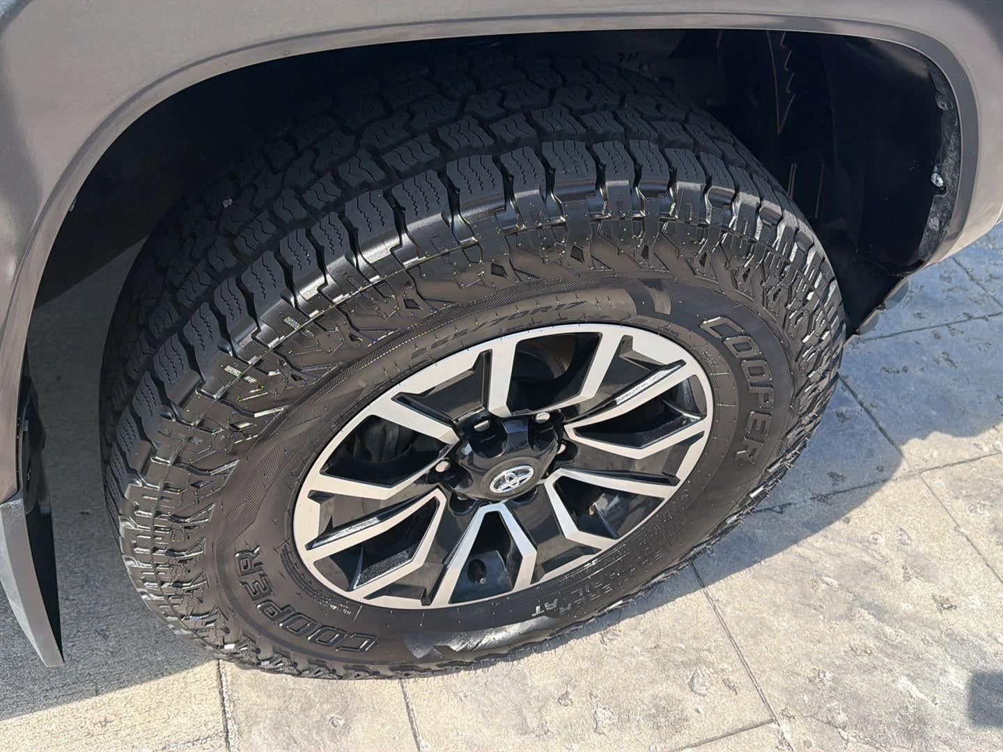 2021 Toyota Tacoma TRD Sport