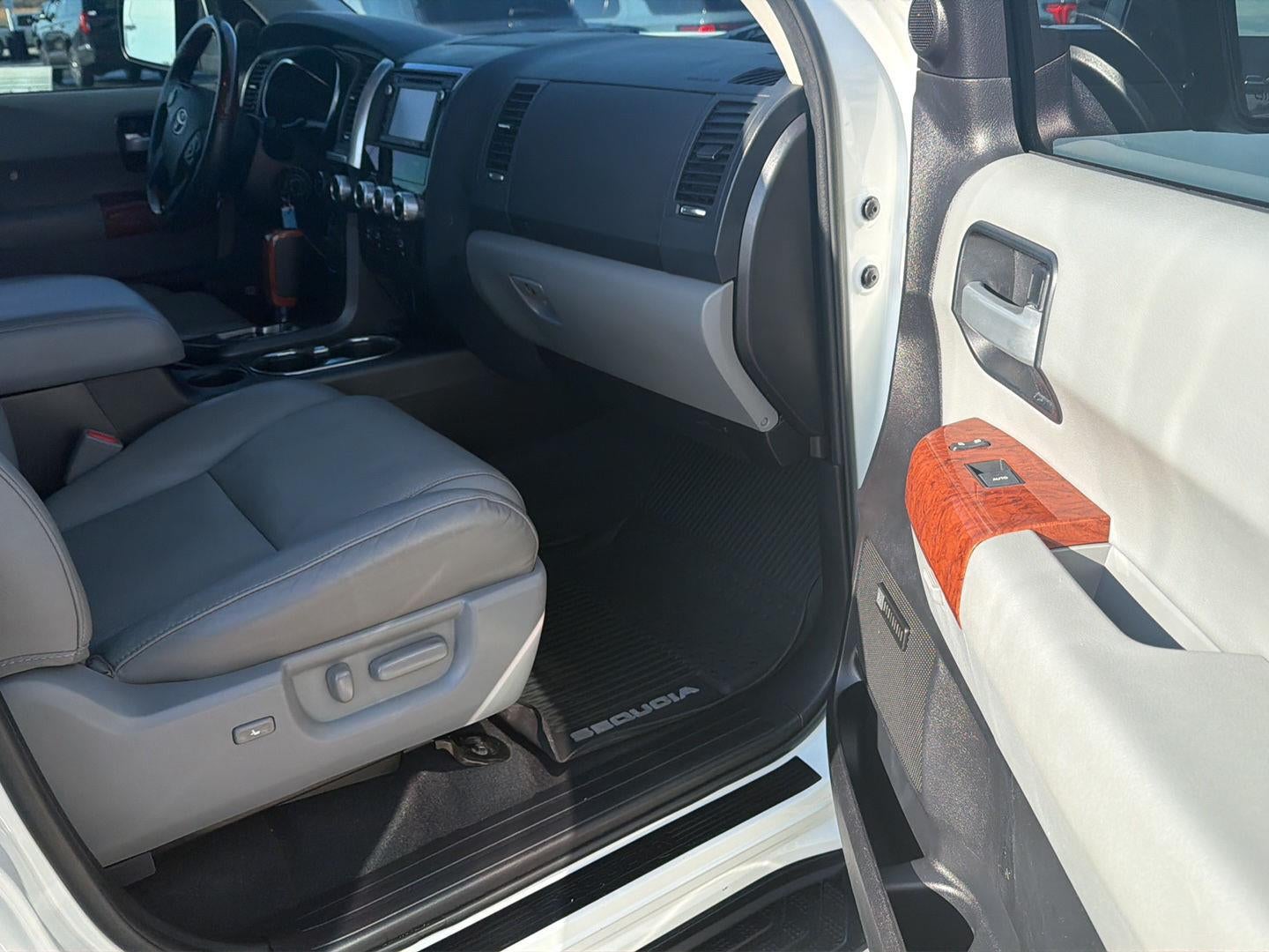 2019 Toyota Sequoia Platinum