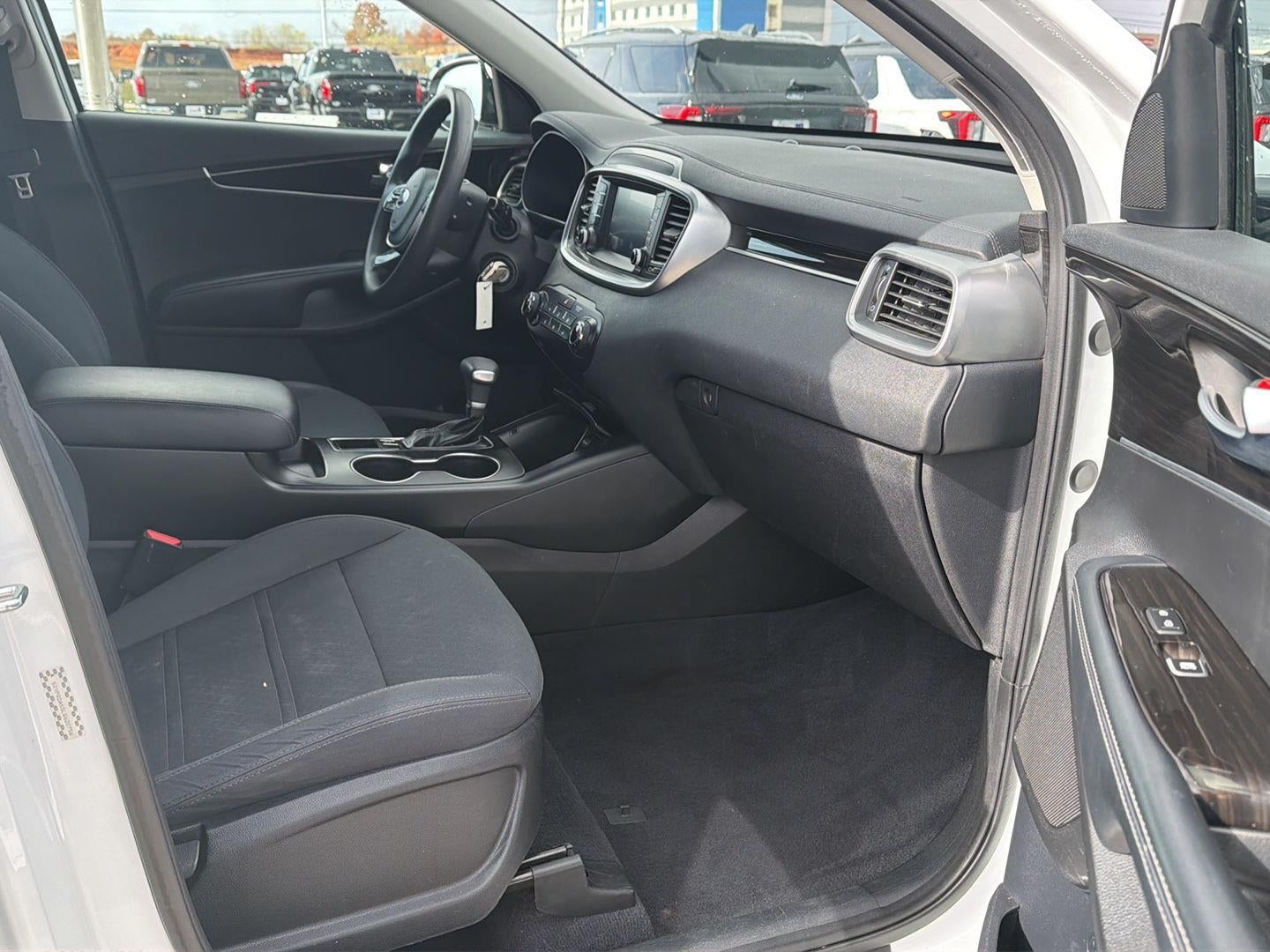 2020 Kia Sorento LX V6