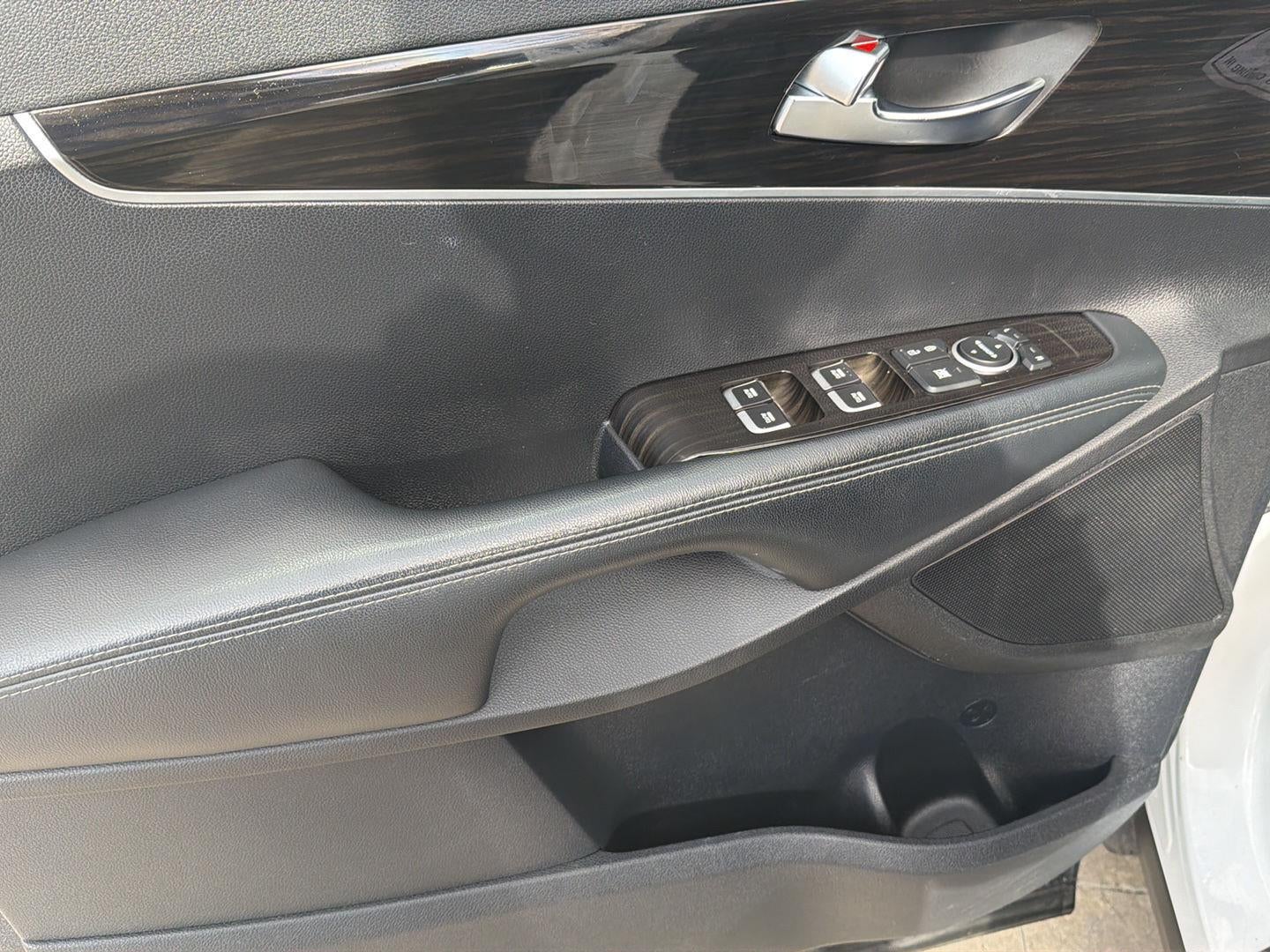 2020 Kia Sorento LX V6