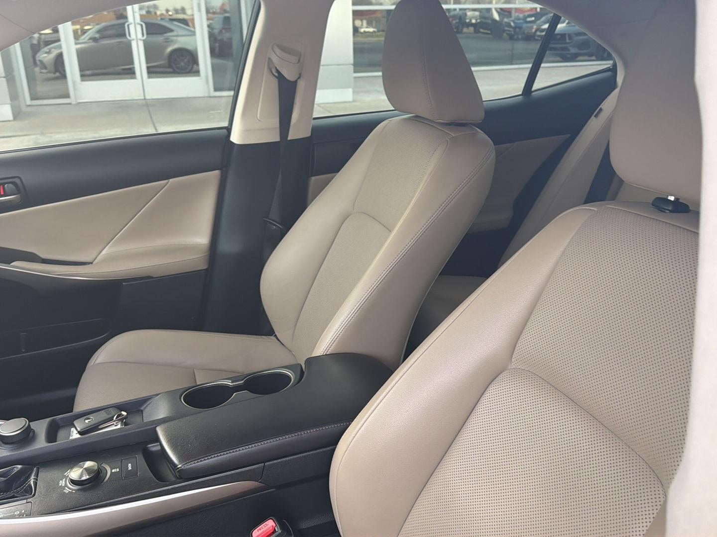 2017 Lexus IS IS Turbo